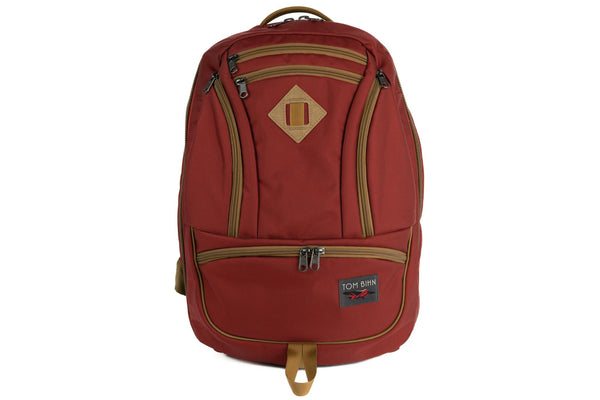 A face shot of the Guide's Edition Synik 30 in Mars Red 630 Ballistic.